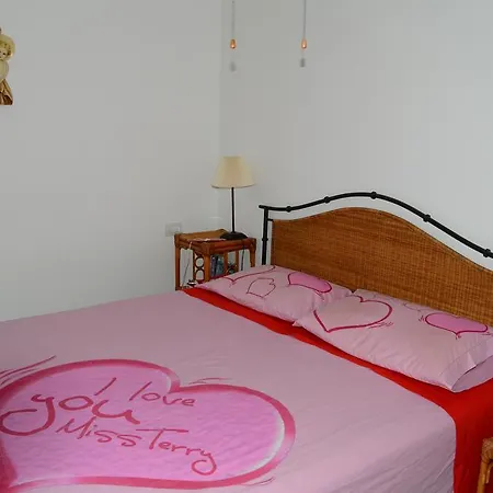 Borgo Aranci Casa Vacanze مارينا دي بيستيتشي